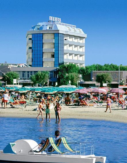 Hotel Nettuno Cattolica Eksteriør bilde