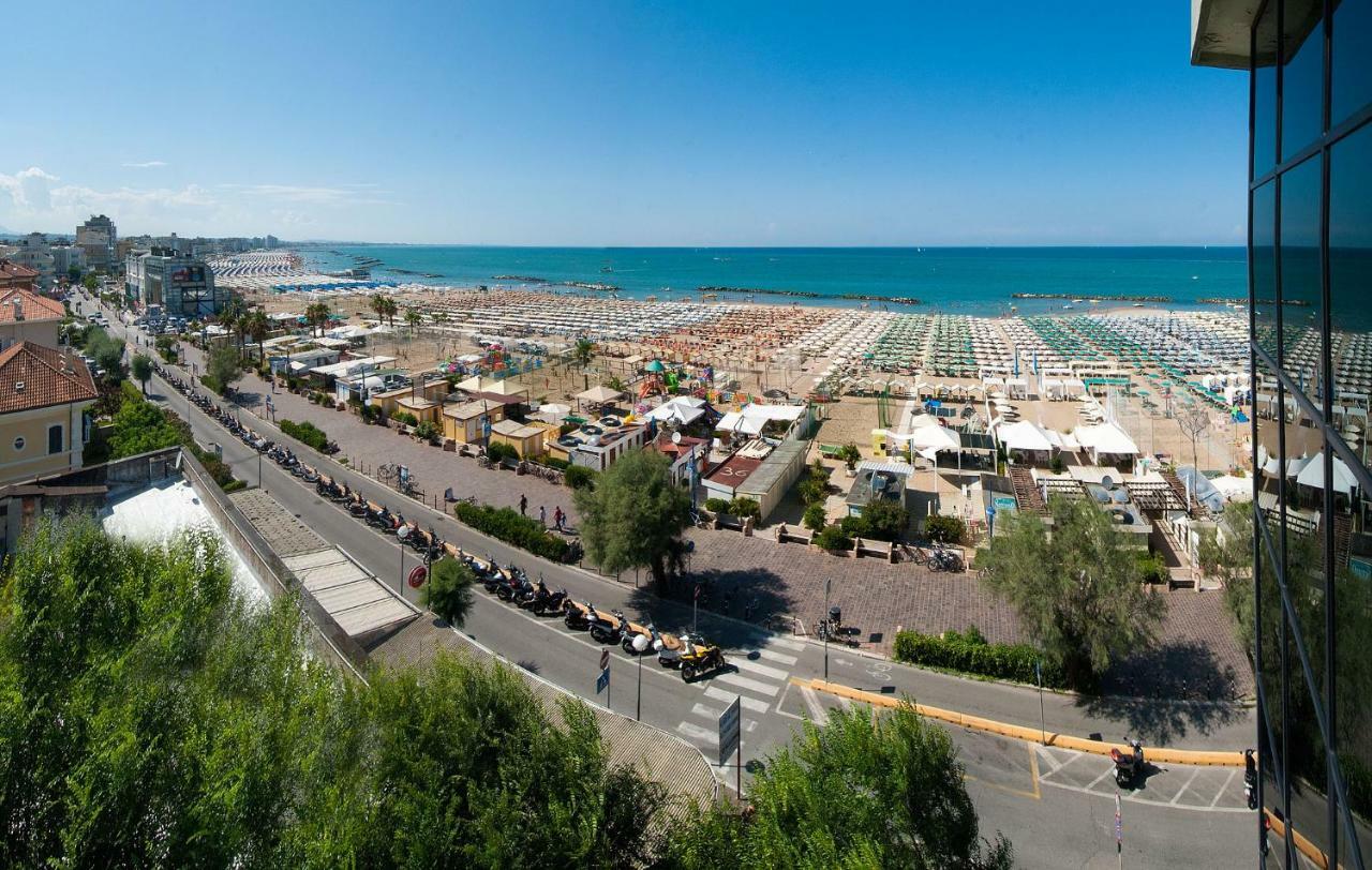Hotel Nettuno Cattolica Eksteriør bilde